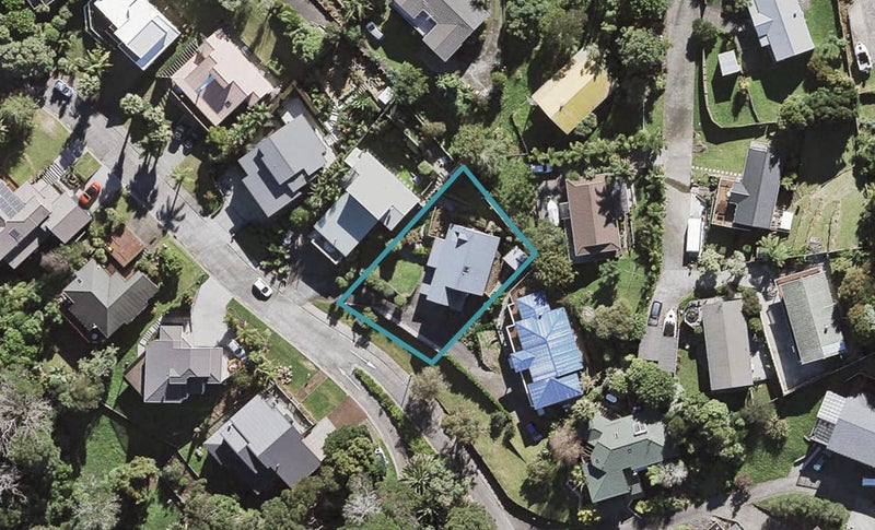 82 Pemberton Avenue, Bayview, Auckland - Carousel 1