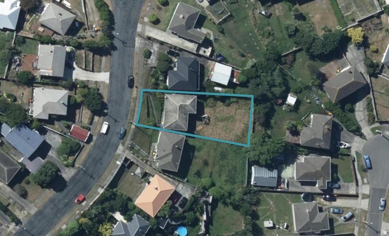 64 Kotuku Street, Elsdon, Porirua - Carousel 1