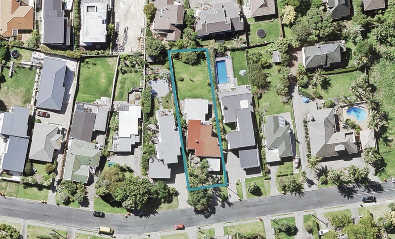 1/40 Braemar Road, Rothesay Bay, Auckland - Carousel 1