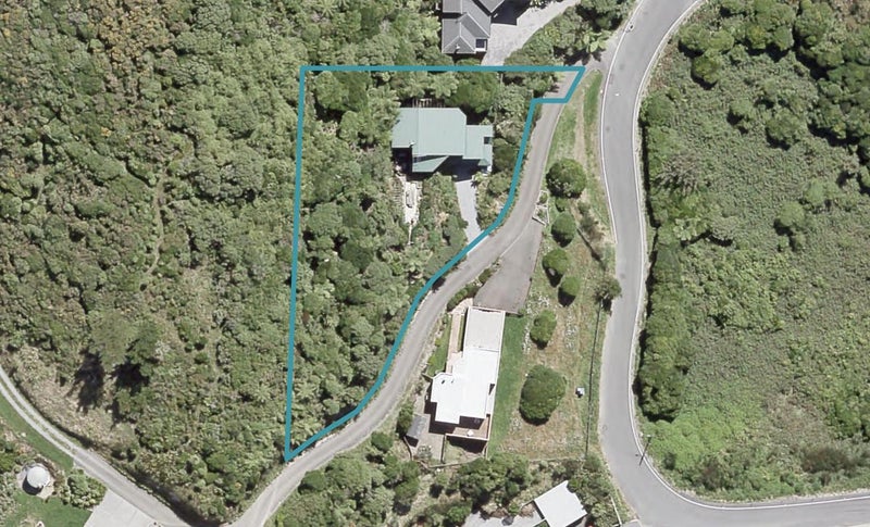 117 Maungaraki Road, Korokoro, Lower Hutt - Carousel 1