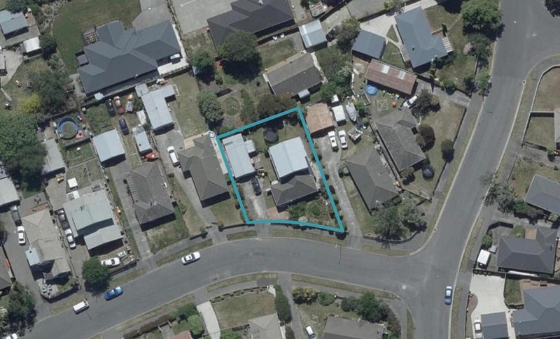 21 Staffordshire Street, Burwood, Christchurch - Carousel 1