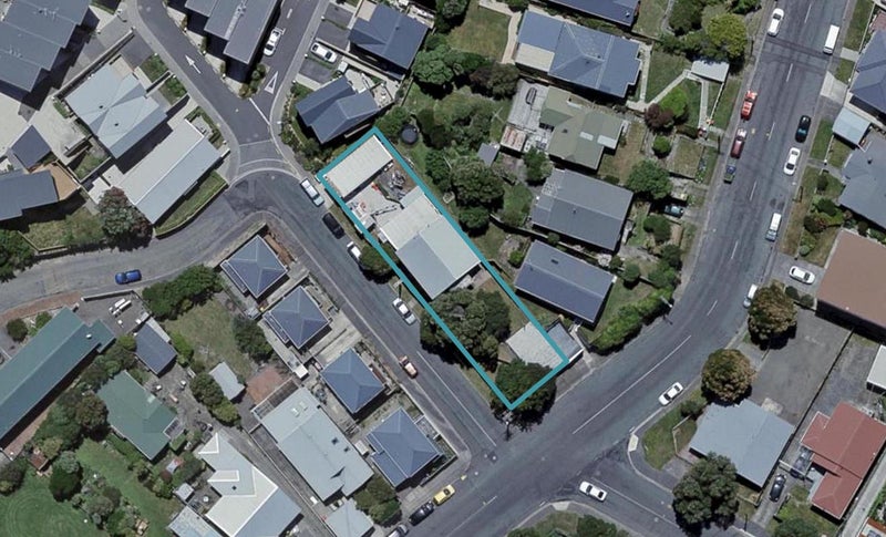 81 Tauhinu Road, Miramar, Wellington - Carousel 1