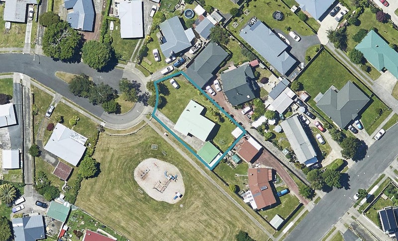 32 Chaucer Place, Owhata, Rotorua - Carousel 1