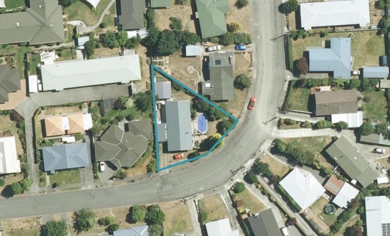 10 Karina Crescent, Redwoodtown, Blenheim - Carousel 1