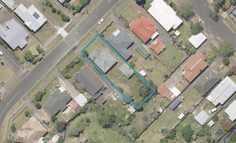 15A Cambridge Street, Gonville, Whanganui - Carousel 1