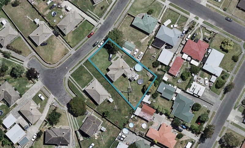 4 Bisson Place, Maraenui, Napier - Carousel 1