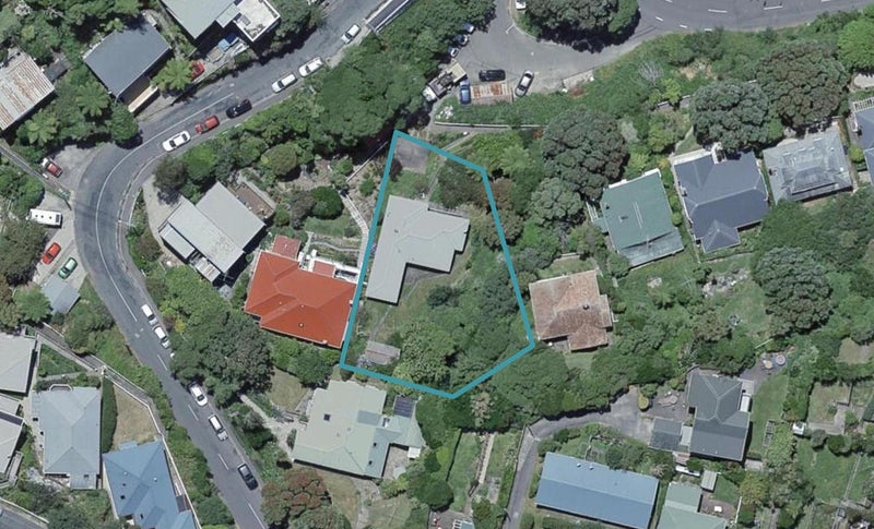 64 Raroa Road, Kelburn, Wellington - Carousel 1