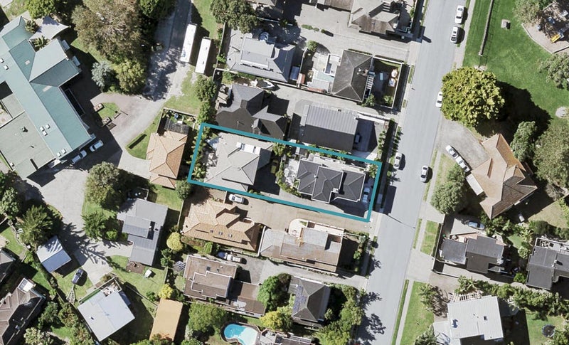 11A Hostel Access Road, Eastern Beach, Auckland - Carousel 1