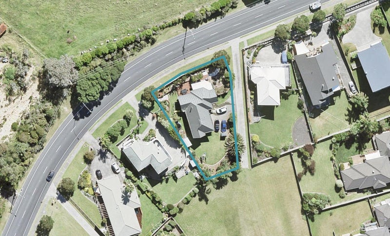 1161 Whangaparaoa Road, Gulf Harbour, Whangaparaoa - Carousel 1