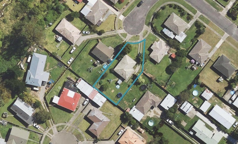 12 Patrick Street, Mangapapa, Gisborne - Carousel 1