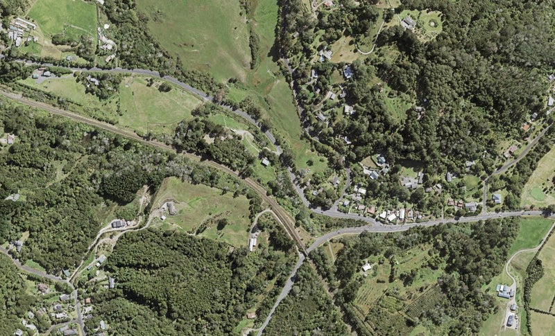4 Waitakere Road, Waitakere, Auckland - Carousel 1