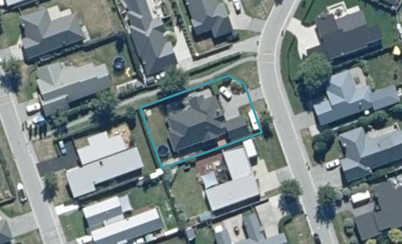 17 Bridesdale Drive, Lake Hayes, Queenstown - Carousel 1