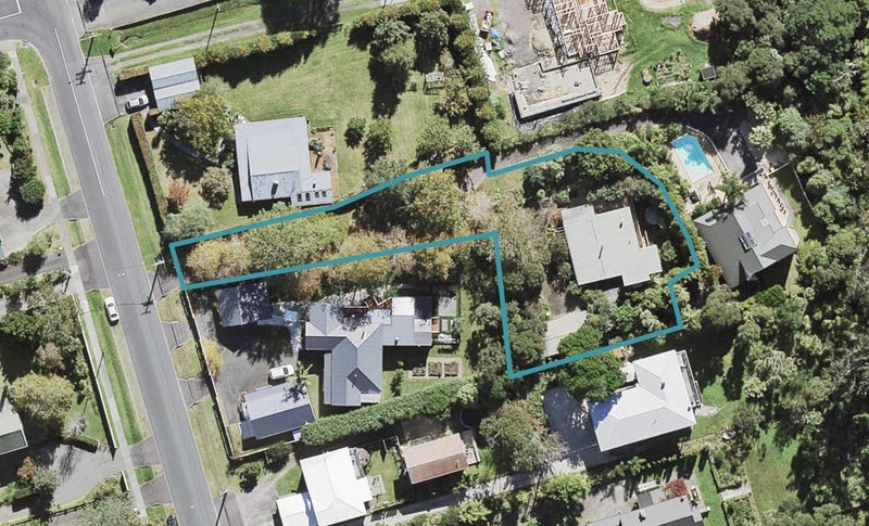 39 Roland Road, Greenhithe, Auckland - Carousel 1