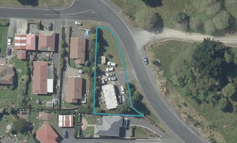 7 Christie Street, Abbotsford, Dunedin - Carousel 1