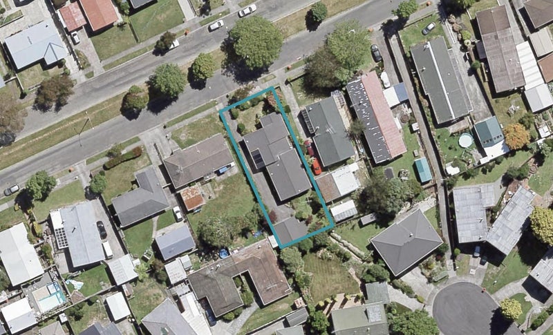 173 California Drive, Totara Park, Upper Hutt - Carousel 1