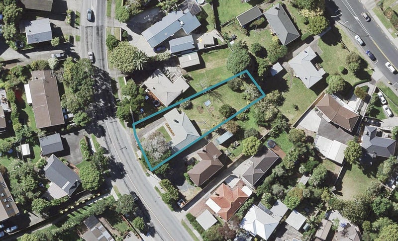48 Botany Road, Botany Downs, Auckland - Carousel 1