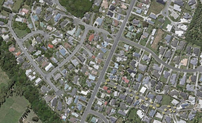 31 Freemans Road, Otaki - Carousel 1