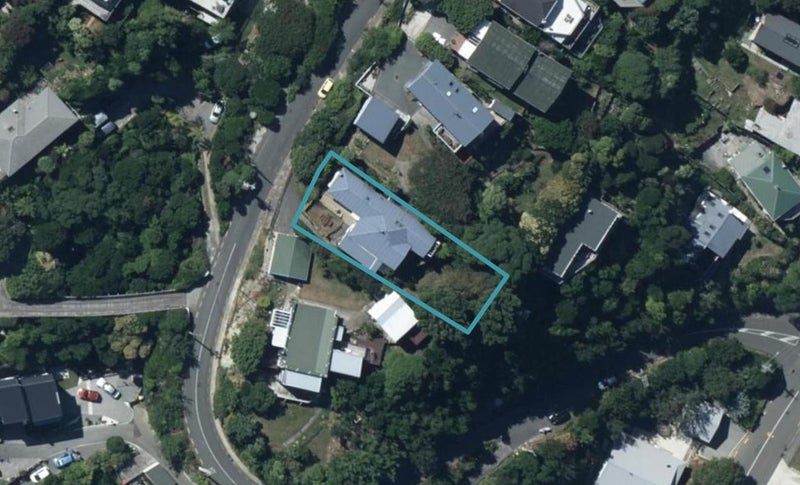 12 Gordon Road, Plimmerton, Porirua - Carousel 1