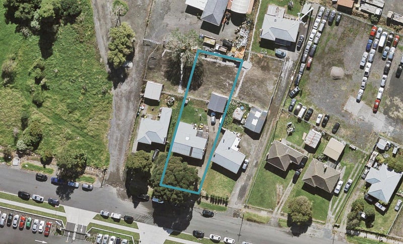 27 Montgomerie Road, Mangere, Auckland - Carousel 1