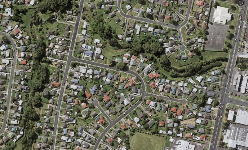 13 Blampied Road, Otara, Auckland - Carousel 1