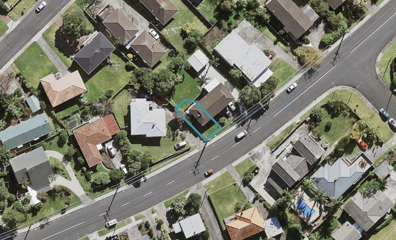 176A Coronation Road, Hillcrest, Auckland - Carousel 1