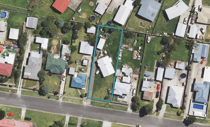 8 Coldstream Road, Kaiti, Gisborne - Carousel 1