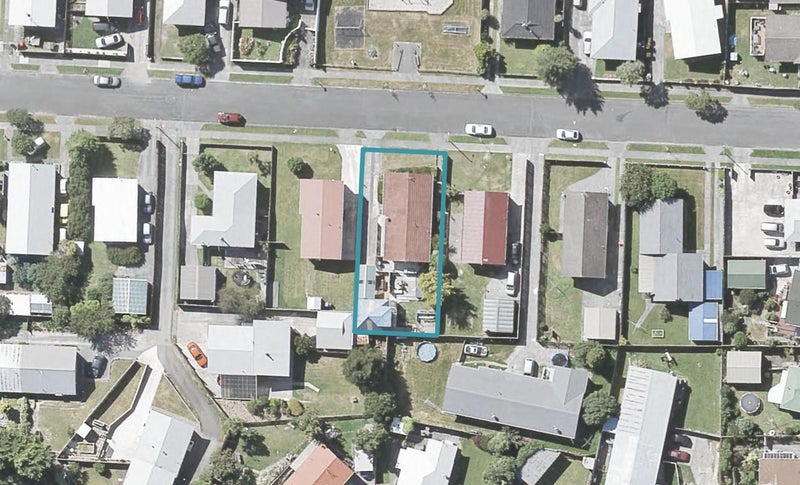 11 Stockdale Street, Wainuiomata, Lower Hutt - Carousel 1