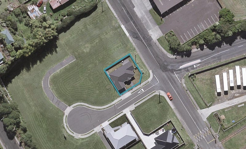 2 Nukuroa Close, Waitara, Waitara - Carousel 1