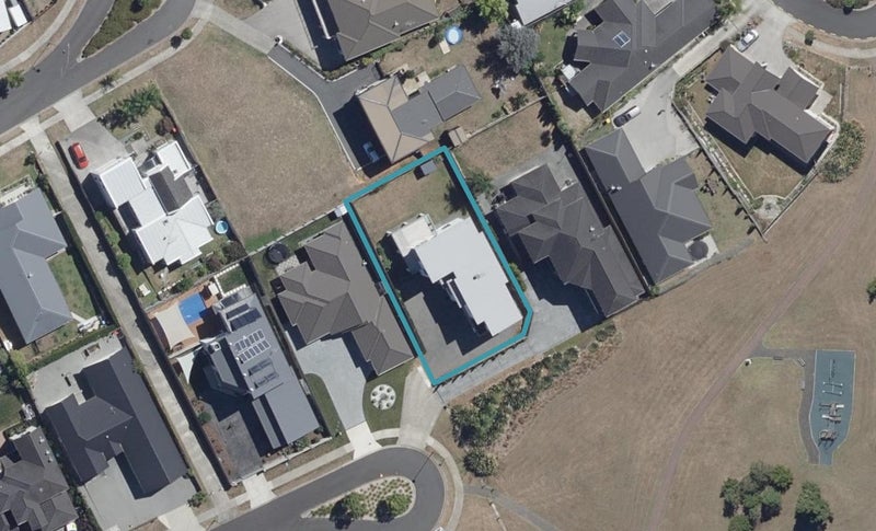 67 Somerton Drive, Huntington, Hamilton - Carousel 1