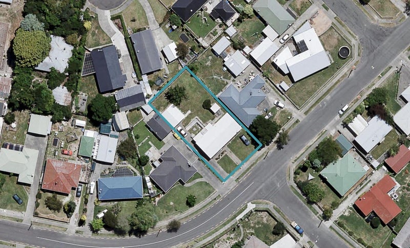 16 Alexander Avenue, Onekawa, Napier - Carousel 1