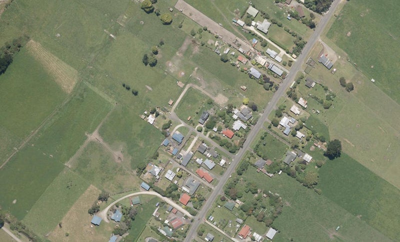 2 Tenga Street, Putiki, Whanganui - Carousel 1