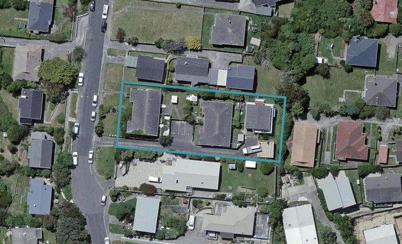39 Bould Street, Johnsonville, Wellington - Carousel 1