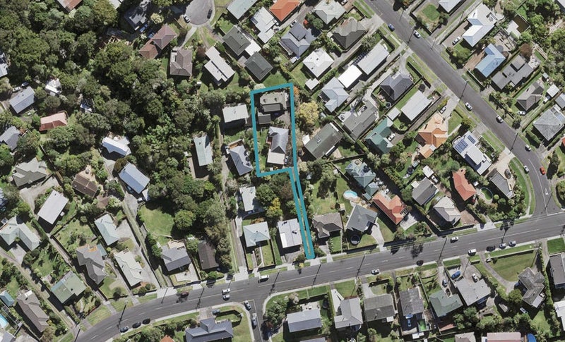 1/94A Coronation Road, Hillcrest, Auckland - Carousel 1