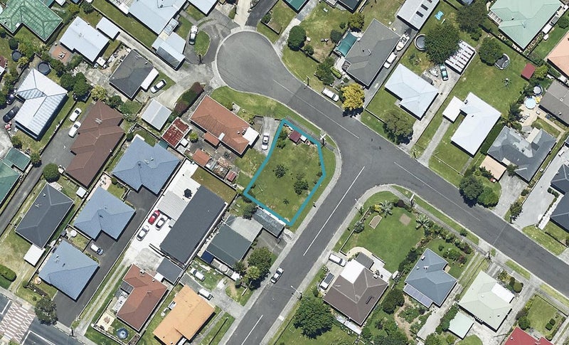 1 Sinclair Street, Greerton, Tauranga - Carousel 1