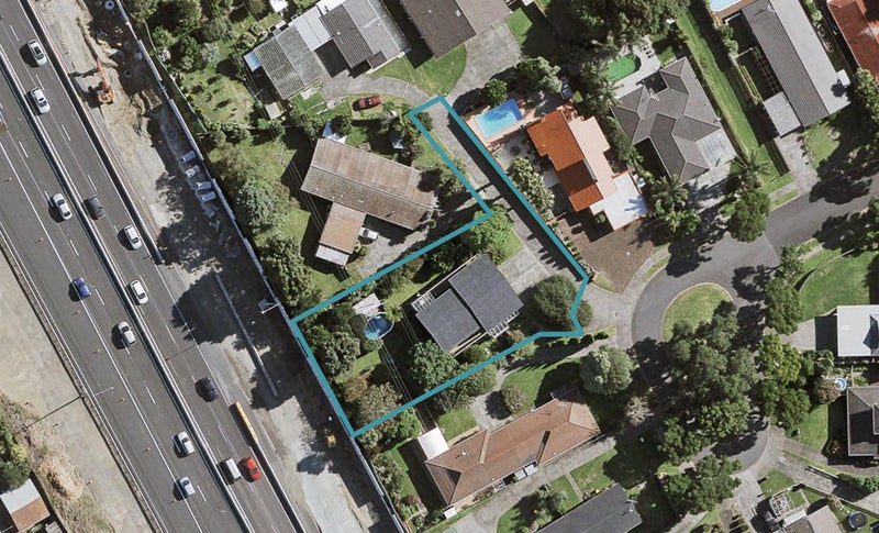 21 Corolu Place, Conifer Grove, Takanini - Carousel 1