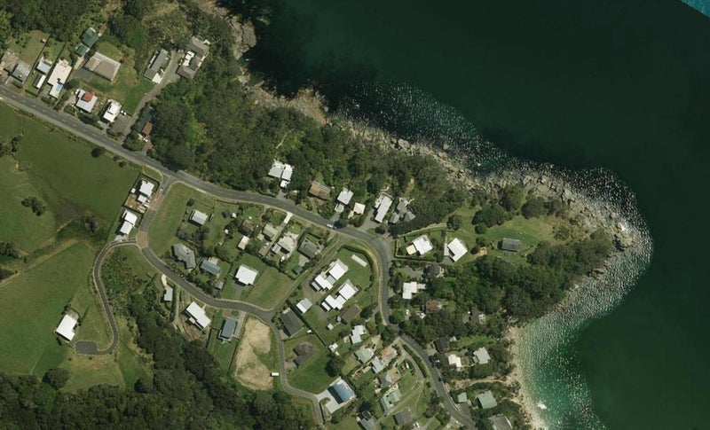 1129 Cove Road, Langs Beach, Waipu - Carousel 1