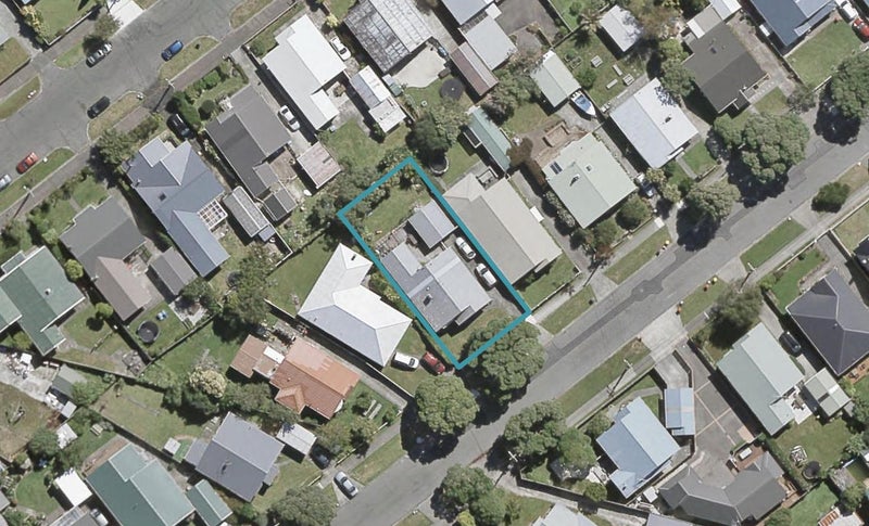 30 Tui Street, Alicetown, Lower Hutt - Carousel 1