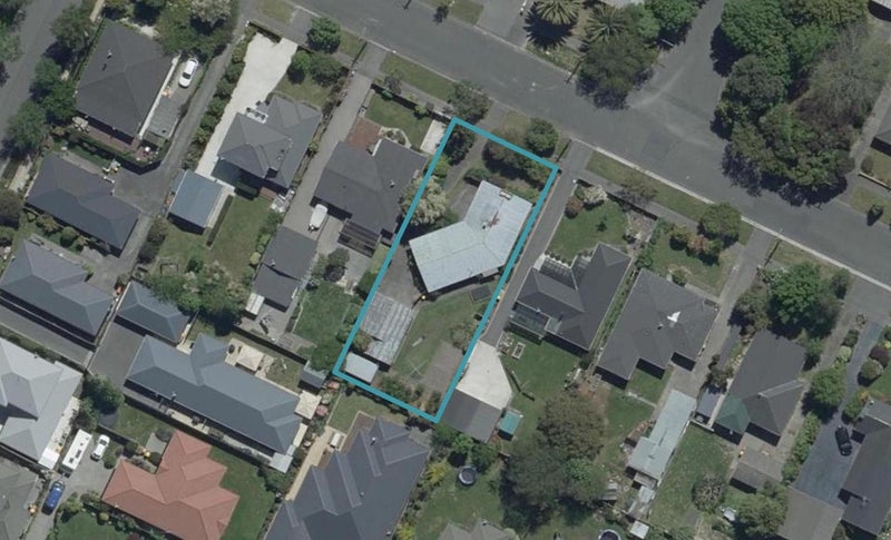 27 Englefield Road, Belfast, Christchurch - Carousel 1