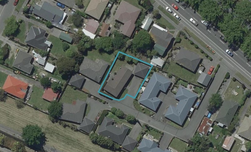 3 Ferndown Lane, Bromley, Christchurch - Carousel 1
