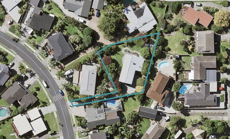 13 Treeway, Sunnyhills, Auckland - Carousel 1