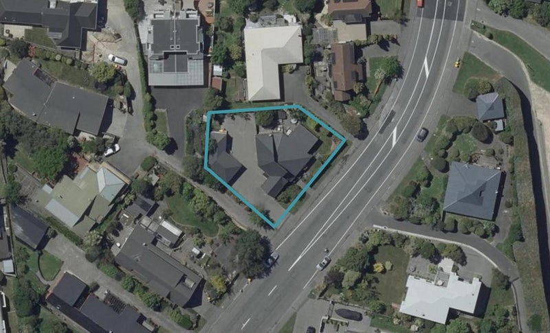 30 Penruddock Rise, Westmorland, Christchurch - Carousel 1
