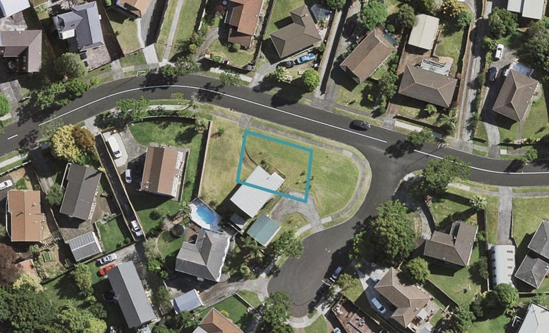 19A Banyan Drive, Totara Heights, Auckland - Carousel 1