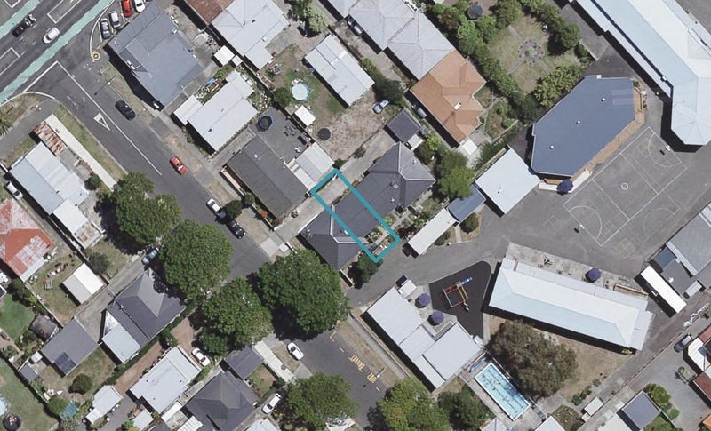 2/29 Mcdonald Street, Napier South, Napier - Carousel 1