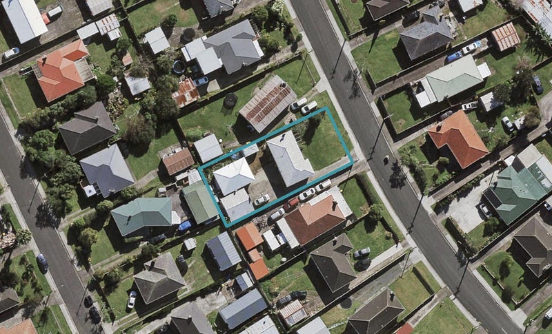 54 Ashton Avenue, Otara, Auckland - Carousel 1