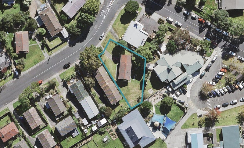 133 Lynn Road, Bayview, Auckland - Carousel 1