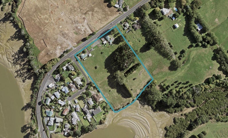 296 Hingaia Road, Karaka, Papakura - Carousel 1
