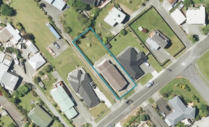 35 Moana View Road, Waikawa, Picton - Carousel 1