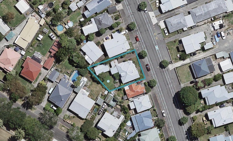 84 Nelson Crescent, Napier South, Napier - Carousel 1