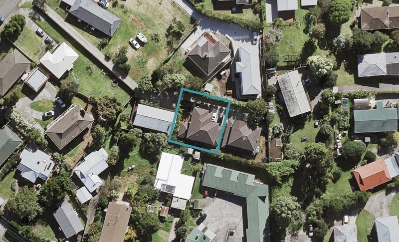 5A Ludlow Terrace, Totara Vale, Auckland - Carousel 1