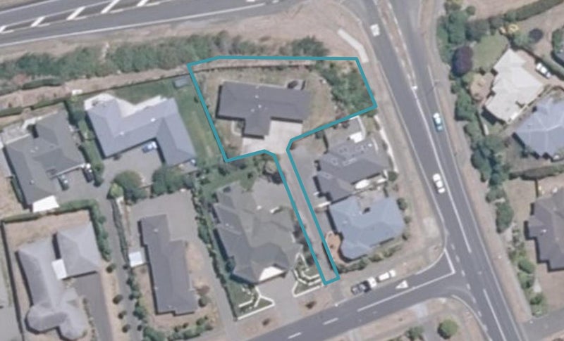 92 Harvey Street, Waipahihi, Taupo - Carousel 1